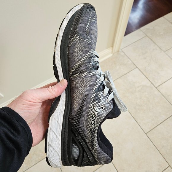 ASICS Men’s Gel Nimbus 20 Running Shoes, Gray/Black, Sz 13 - Picture 11 of 16
